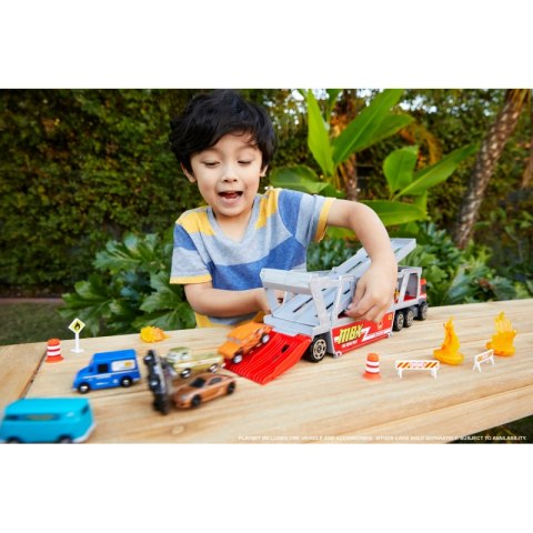 MATCHBOX Transporter Wóz strażacki + 1 samochód strażacki i 8 akcesoriów Zestaw do zabawy MATTEL GWM23 MATCHBOX Transporter Wóz strażacki + 1 samochód strażacki i 8 akcesoriów Zestaw do zabawy MATTEL GWM23